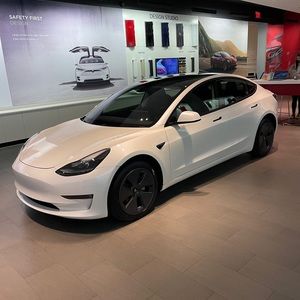 Meet your Posher, Ronald